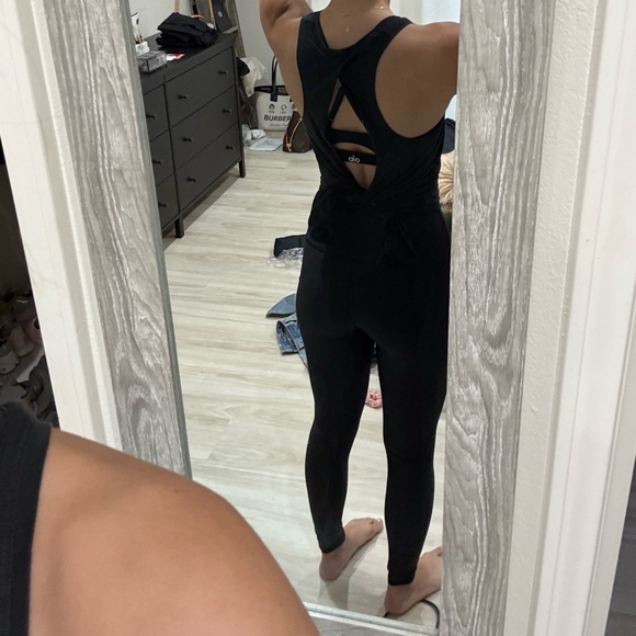 Lululemon Tie Back Top - Picture 4 of 4
